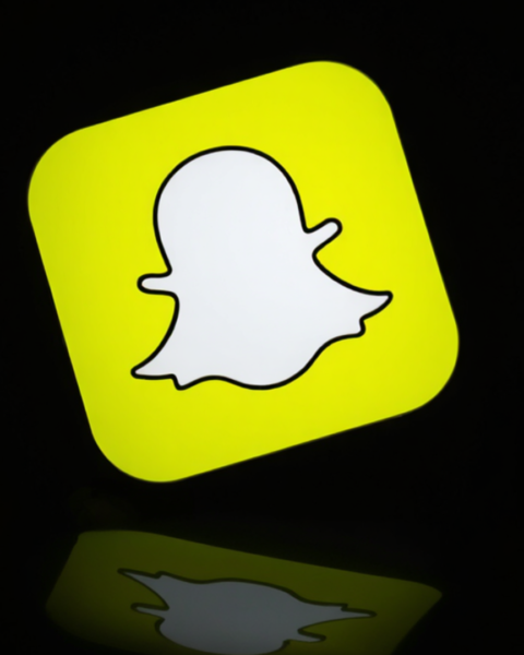 ElvisEdem Digital Marketing Agency | ai taking over jobs | Snapchat